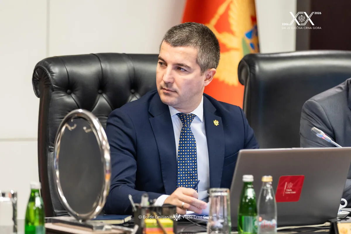 Bečić: Neka nam se ne ponovi vrijeme zabrane ustoličenja vjerskog poglavara Bečić: Neka nam se ne ponovi vrijeme zabrane ustoličenja vjerskog poglavara