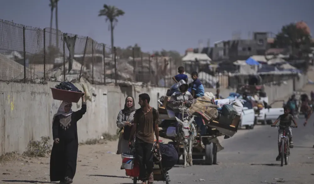 Ben Gvir predlaže iseljavanje Palestinaca iz Gaze: 'Vrijeme je za pakovanje kofera' Ben Gvir predlaže iseljavanje Palestinaca iz Gaze: 'Vrijeme je za pakovanje kofera'
