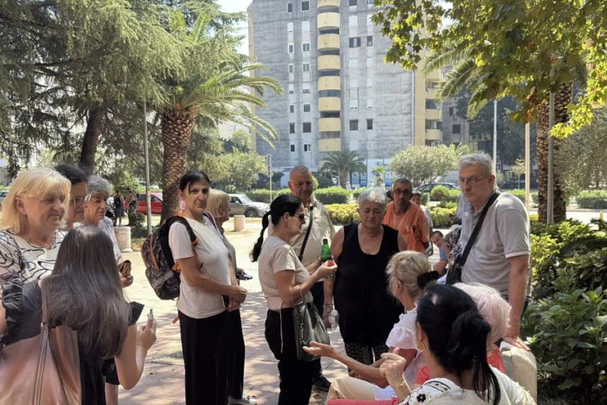 Bivši radnici 'Primorke' traže sastanak sa Nišićem i Spajićem Bivši radnici 'Primorke' traže sastanak sa Nišićem i Spajićem