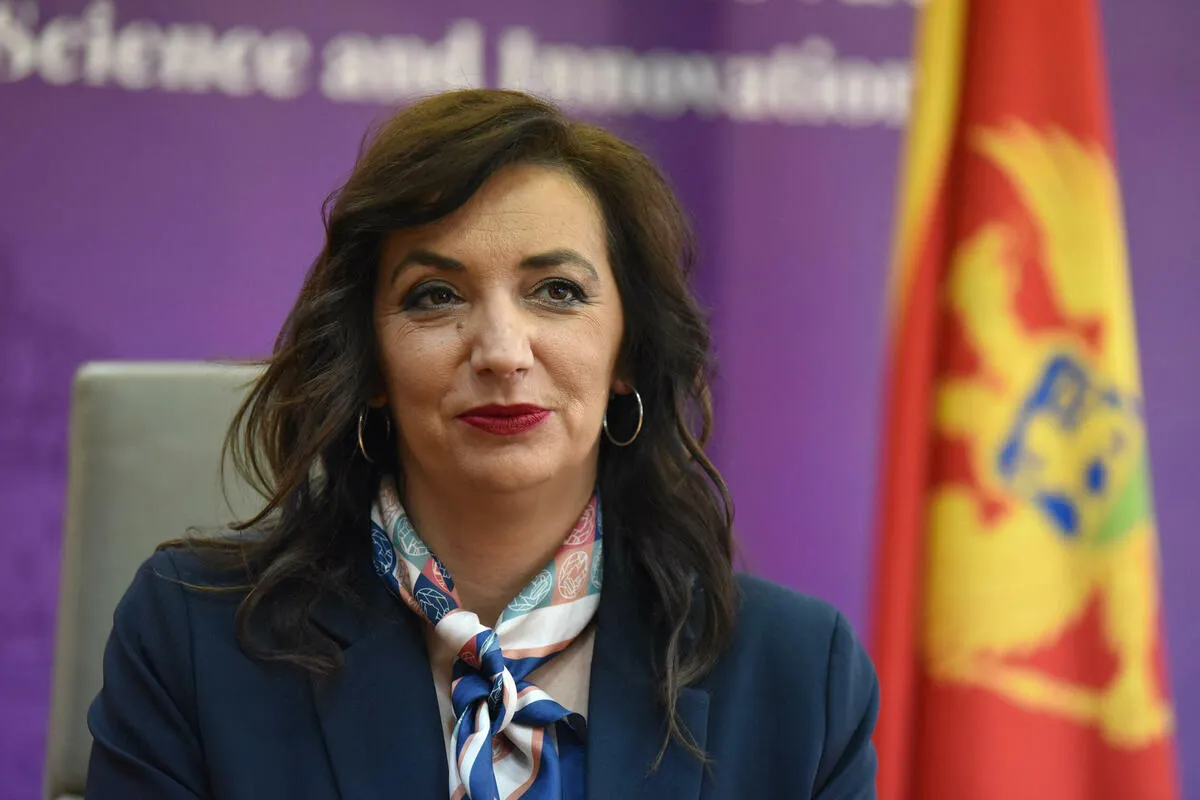 Bolja pozicija Crne Gore na PISA 2025 ohrabruje, najveći dio posla tek predstoji Bolja pozicija Crne Gore na PISA 2025 ohrabruje, najveći dio posla tek predstoji