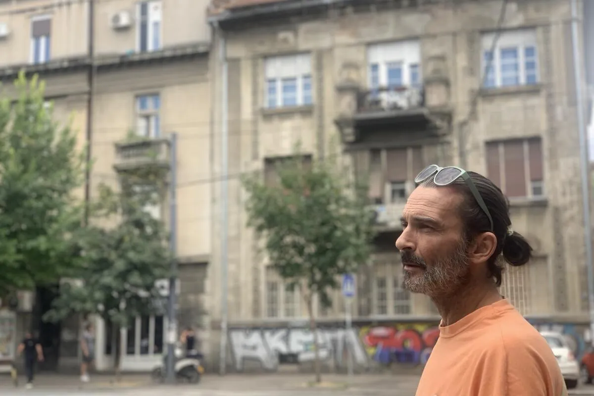 Braco Subotić najavljuje novi materijal i ekranizaciju pjesme 'Pola po pola' Braco Subotić najavljuje novi materijal i ekranizaciju pjesme 'Pola po pola'