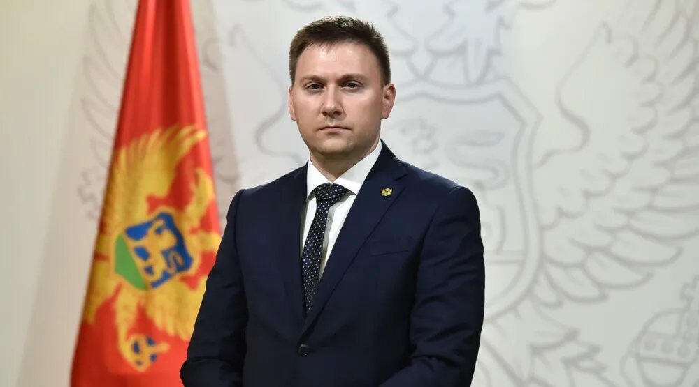 Budva ponovo dobija hemodijalizu, važna terapija vraća se pacijentima Budva ponovo dobija hemodijalizu, važna terapija vraća se pacijentima