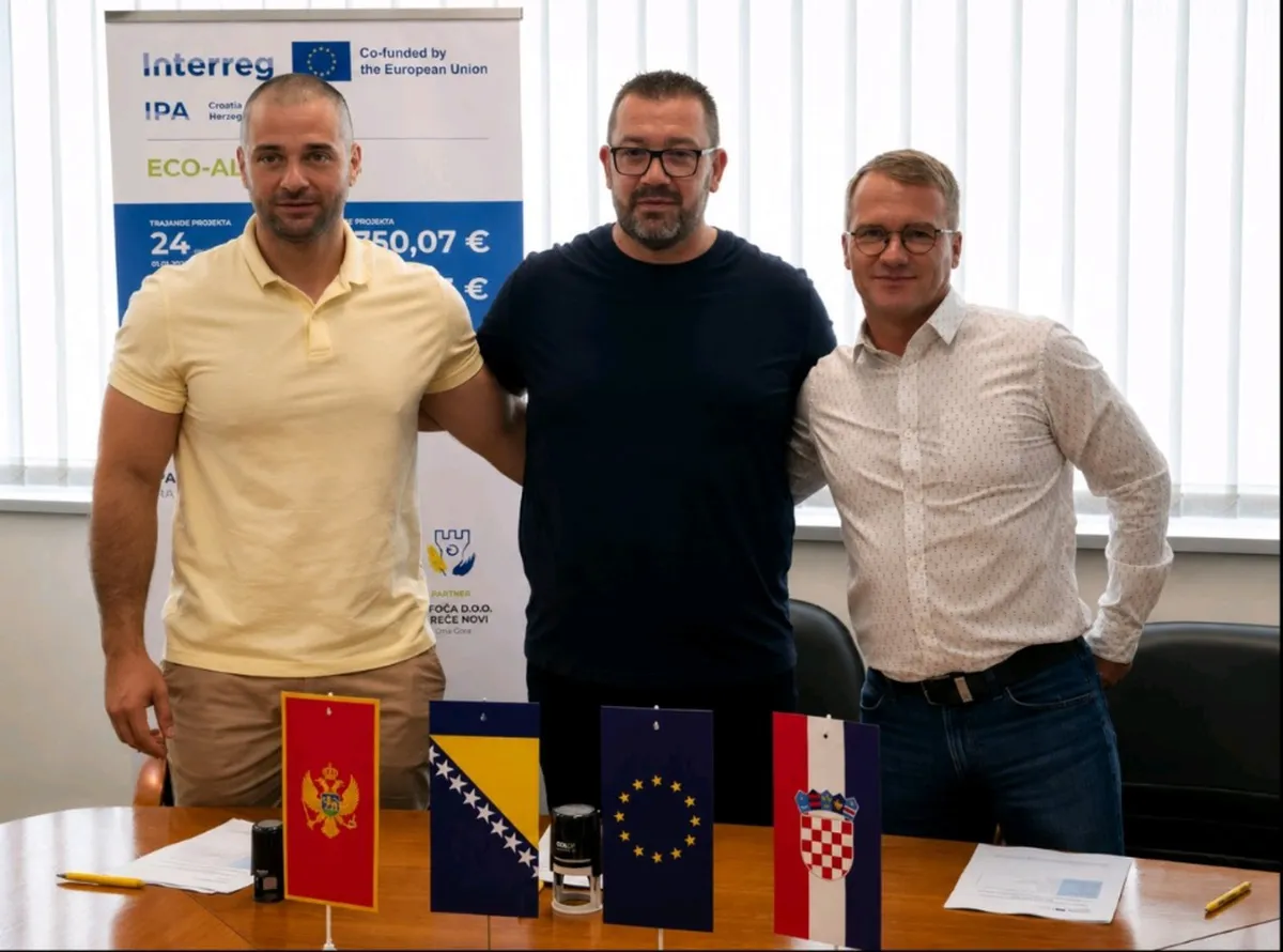 Čistoća Herceg Novi potpisala ugovor za Eco-Ally Cities projekat vrijedan 1.670.000 eura Čistoća Herceg Novi potpisala ugovor za Eco-Ally Cities projekat vrijedan 1.670.000 eura