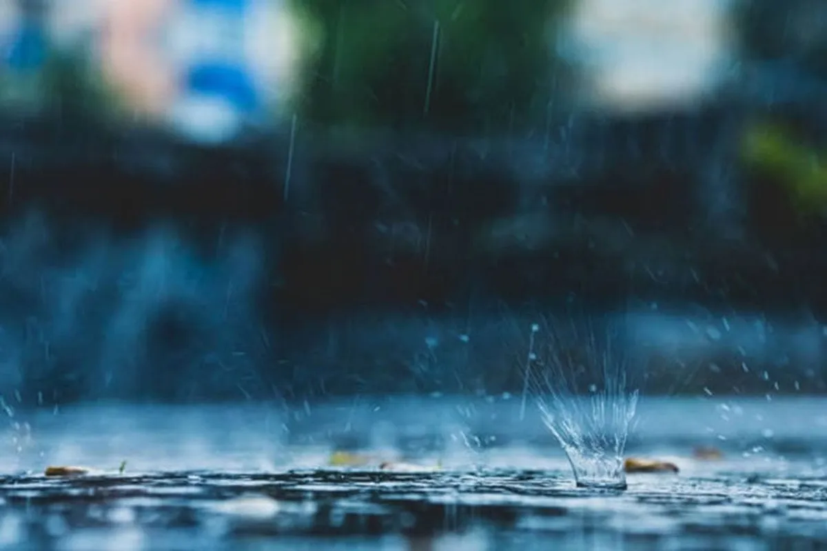 Danas pogoršanje vremena: Stižu kiša i pljuskovi, na snazi narandžasti meteoalarm Danas pogoršanje vremena: Stižu kiša i pljuskovi, na snazi narandžasti meteoalarm