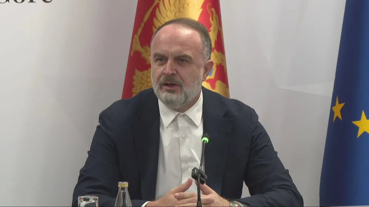 Đeljošaj: Camaj i Čobi glasaće za razrješenje Mandića Đeljošaj: Camaj i Čobi glasaće za razrješenje Mandića