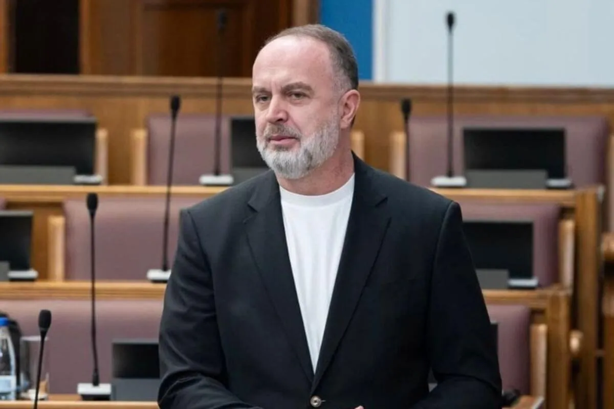 Đeljošaj: Ispoštovali smo riječ Camaja da ne potpisuje inicijative DPS-a, ali će glasati za smjenu Mandića Đeljošaj: Ispoštovali smo riječ Camaja da ne potpisuje inicijative DPS-a, ali će glasati za smjenu Mandića