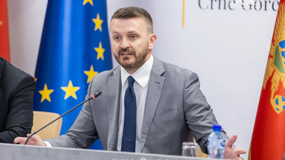 Dukaj: Albanska zastava nije prijetnja, zakon mora biti isti za sve
