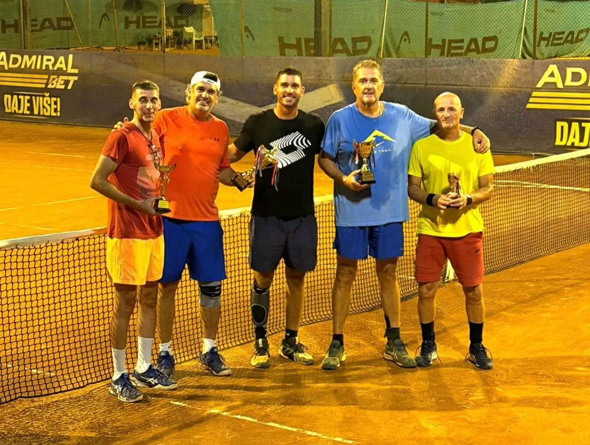Final 8 teniski turnir: Šampioni Herceg Novog par Hamović-Miletić Final 8 teniski turnir: Šampioni Herceg Novog par Hamović-Miletić