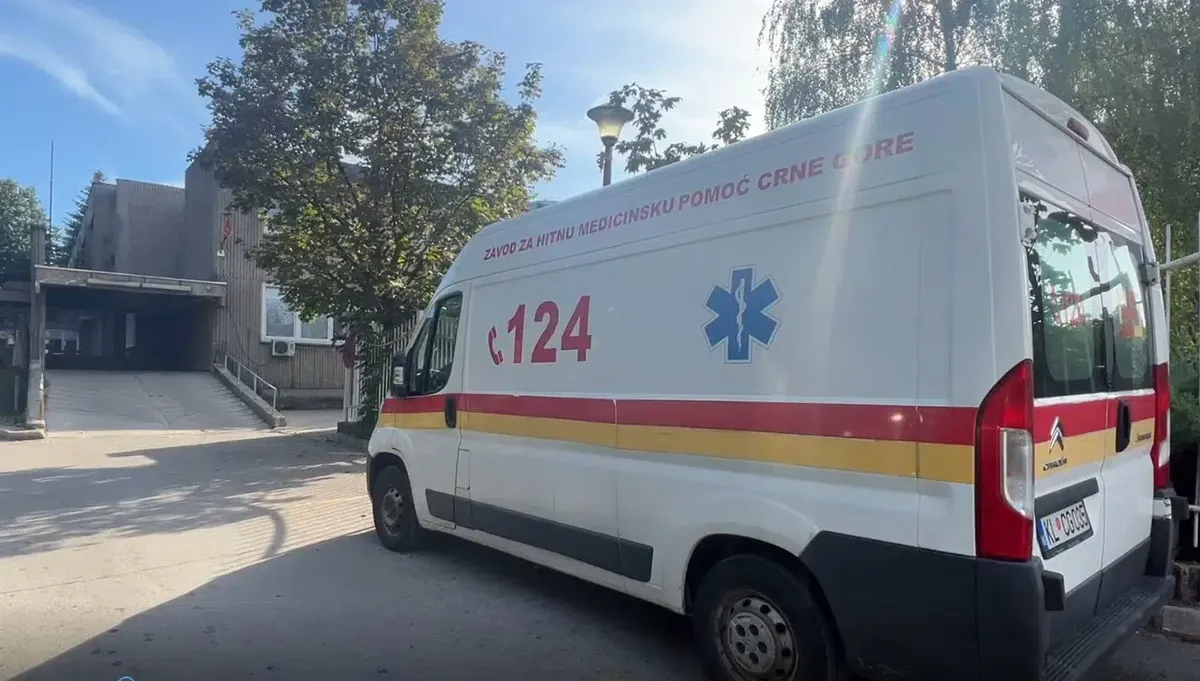 Hitna služba u Nikšiću: 41 pregled i 20 kućnih posjeta Hitna služba u Nikšiću: 41 pregled i 20 kućnih posjeta