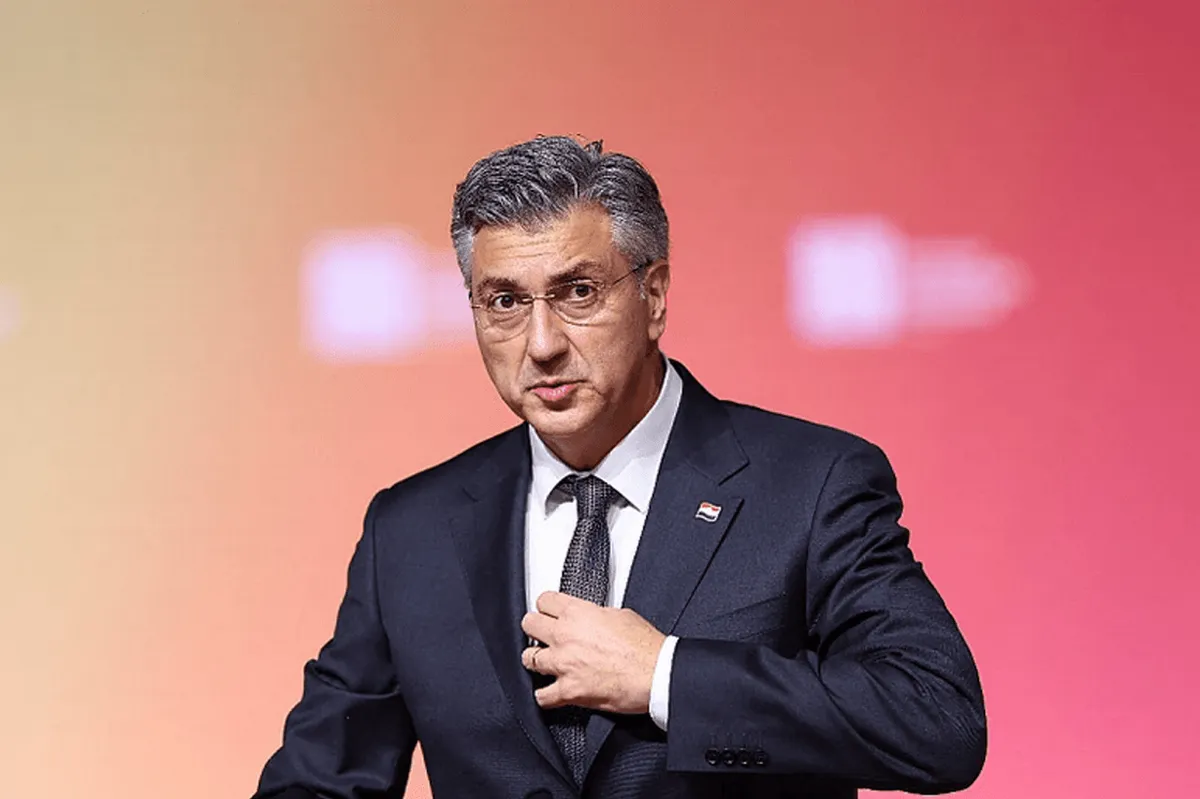Hrvatska kupuje raketne sisteme; Plenković: Suočeni smo s najozbiljnijim prijetnjama Hrvatska kupuje raketne sisteme; Plenković: Suočeni smo s najozbiljnijim prijetnjama