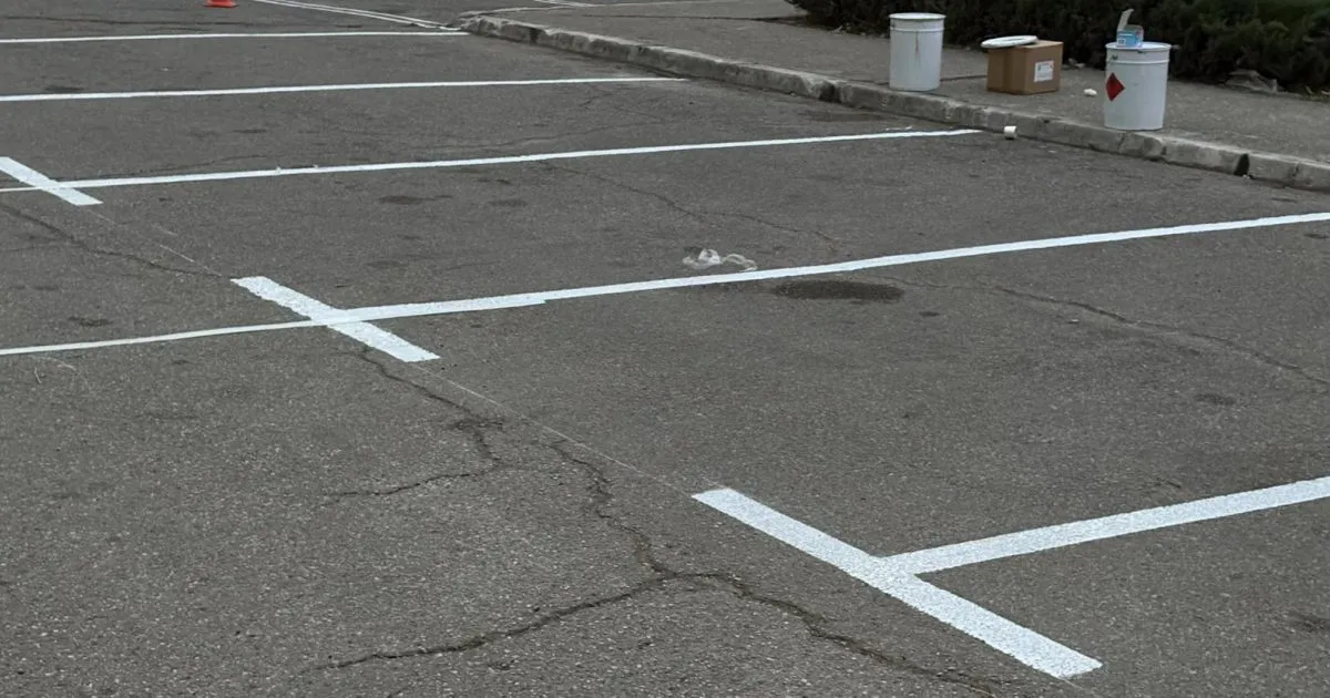 I sjutra radovi na obilježavanju horizontalne signalizacije, zatvorene dvije ulice I sjutra radovi na obilježavanju horizontalne signalizacije, zatvorene dvije ulice