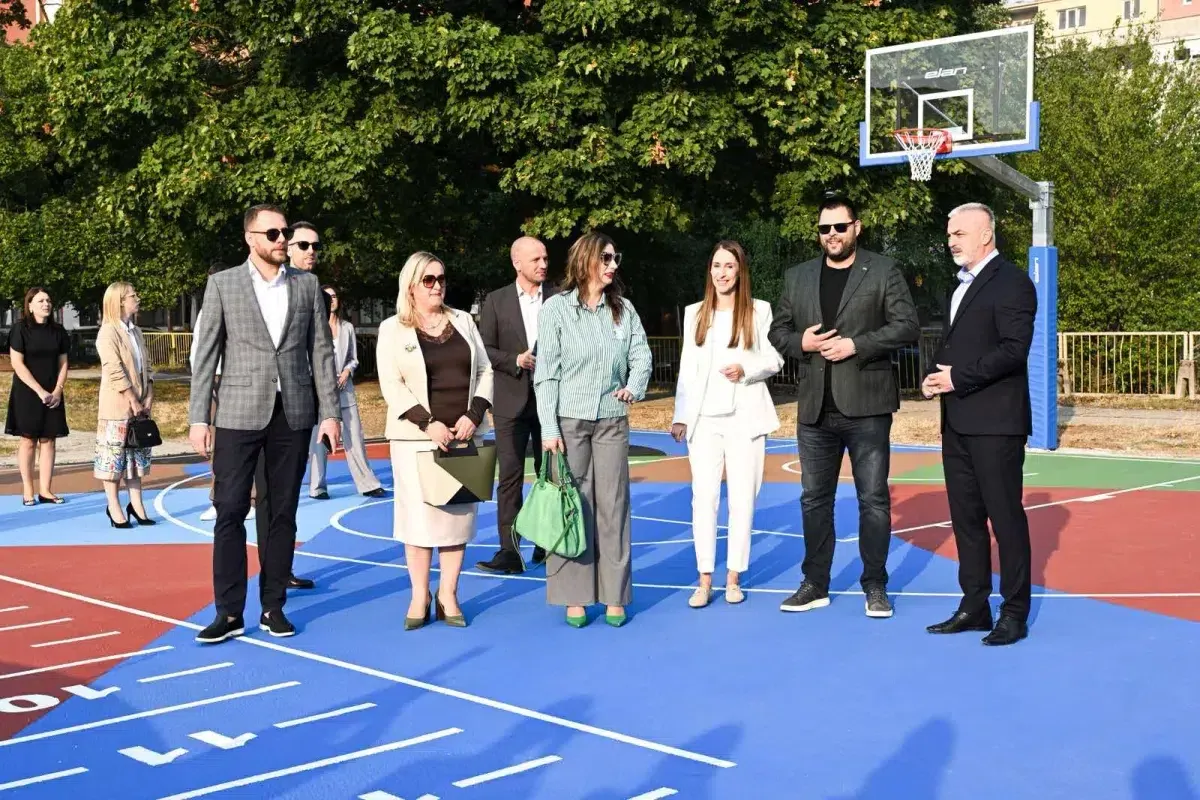 Jakšić Stojanović u Nikšiću: Budući šampioni na obnovljenim terenima Jakšić Stojanović u Nikšiću: Budući šampioni na obnovljenim terenima