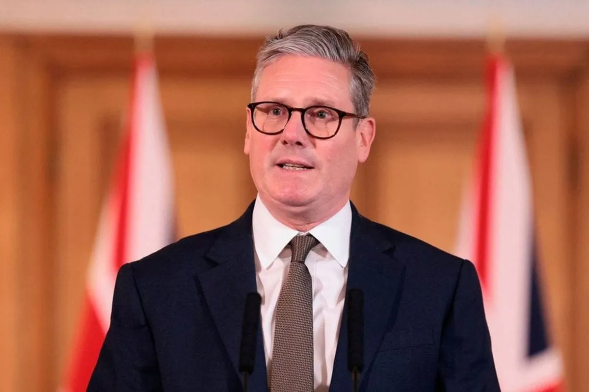 Kir Starmer najavio povlačenje sa mjesta poslanika Kir Starmer najavio povlačenje sa mjesta poslanika