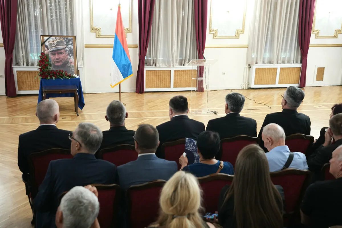 Komemoracija Ratku Mladiću održana u Beogradu Komemoracija Ratku Mladiću održana u Beogradu