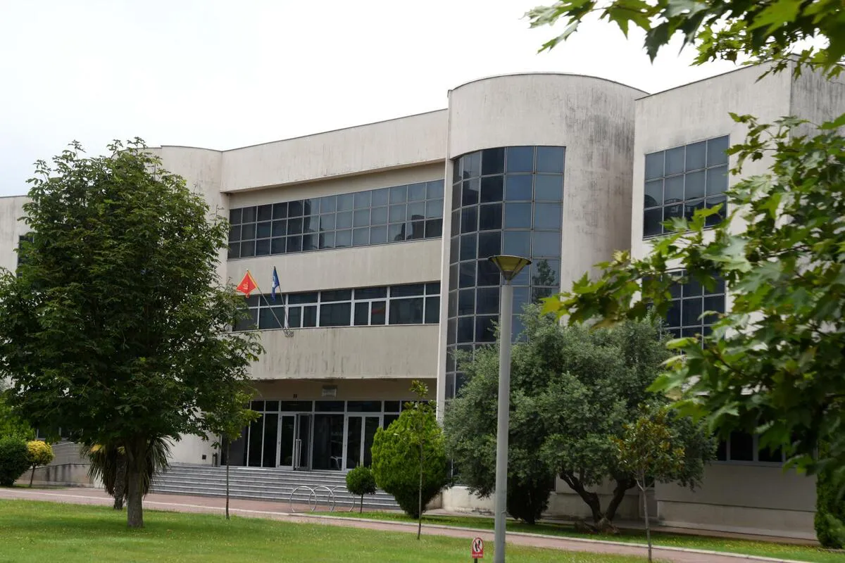 Kreće bitka za Univerzitet: Upravni odbor pokreće proceduru za izbor rektora Kreće bitka za Univerzitet: Upravni odbor pokreće proceduru za izbor rektora