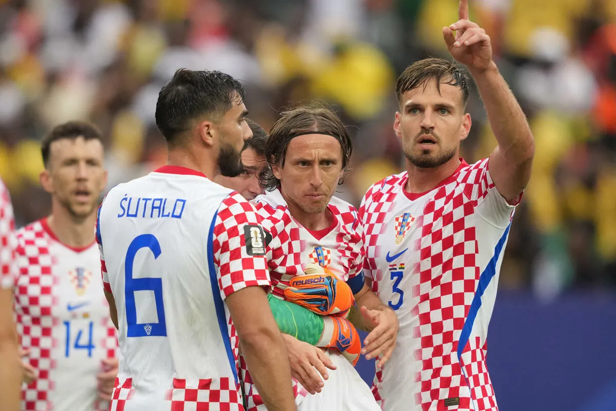 Modrić, iako puni 41, nastavlja reprezentativnu karijeru Modrić, iako puni 41, nastavlja reprezentativnu karijeru