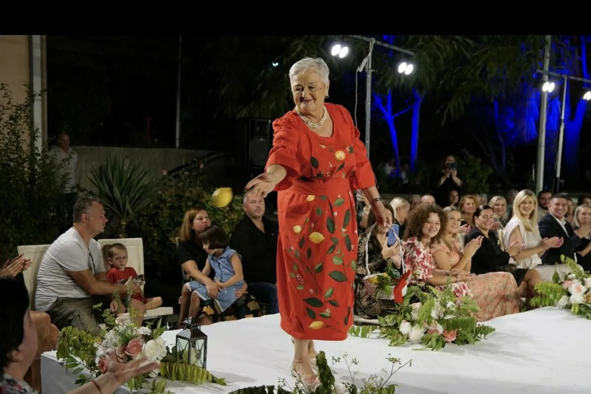 Nataša Milosavljević Šćepanović najavljuje osmu 'Noć mode u Grabovcu' Nataša Milosavljević Šćepanović najavljuje osmu 'Noć mode u Grabovcu'