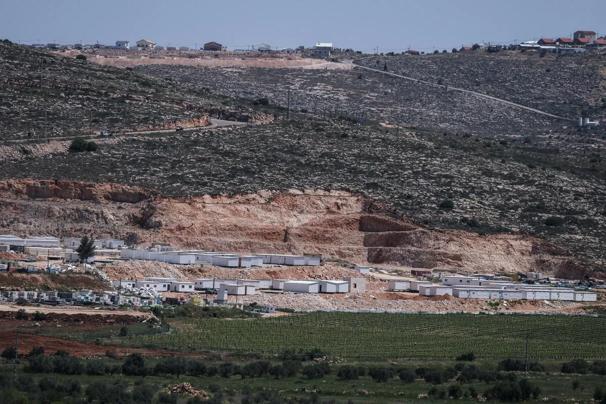 Palestinsko ministarstvo pozdravilo deklaraciju o ograničenjima na trgovinu robom iz ilegalnih izraelskih naselja Palestinsko ministarstvo pozdravilo deklaraciju o ograničenjima na trgovinu robom iz ilegalnih izraelskih naselja