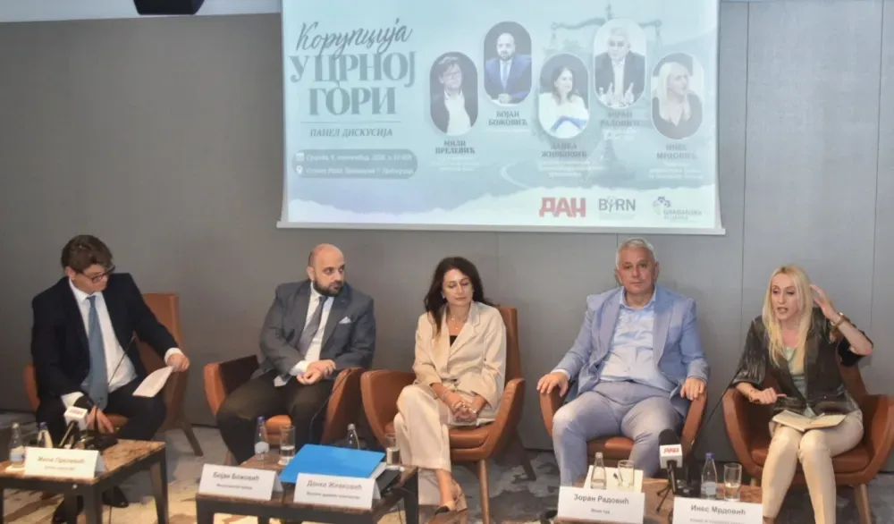 Panel diskusija "Dana": Korupcija duboko ukorijenjena, borba neophodna zajedničkim djelovanjem Panel diskusija "Dana": Korupcija duboko ukorijenjena, borba neophodna zajedničkim djelovanjem