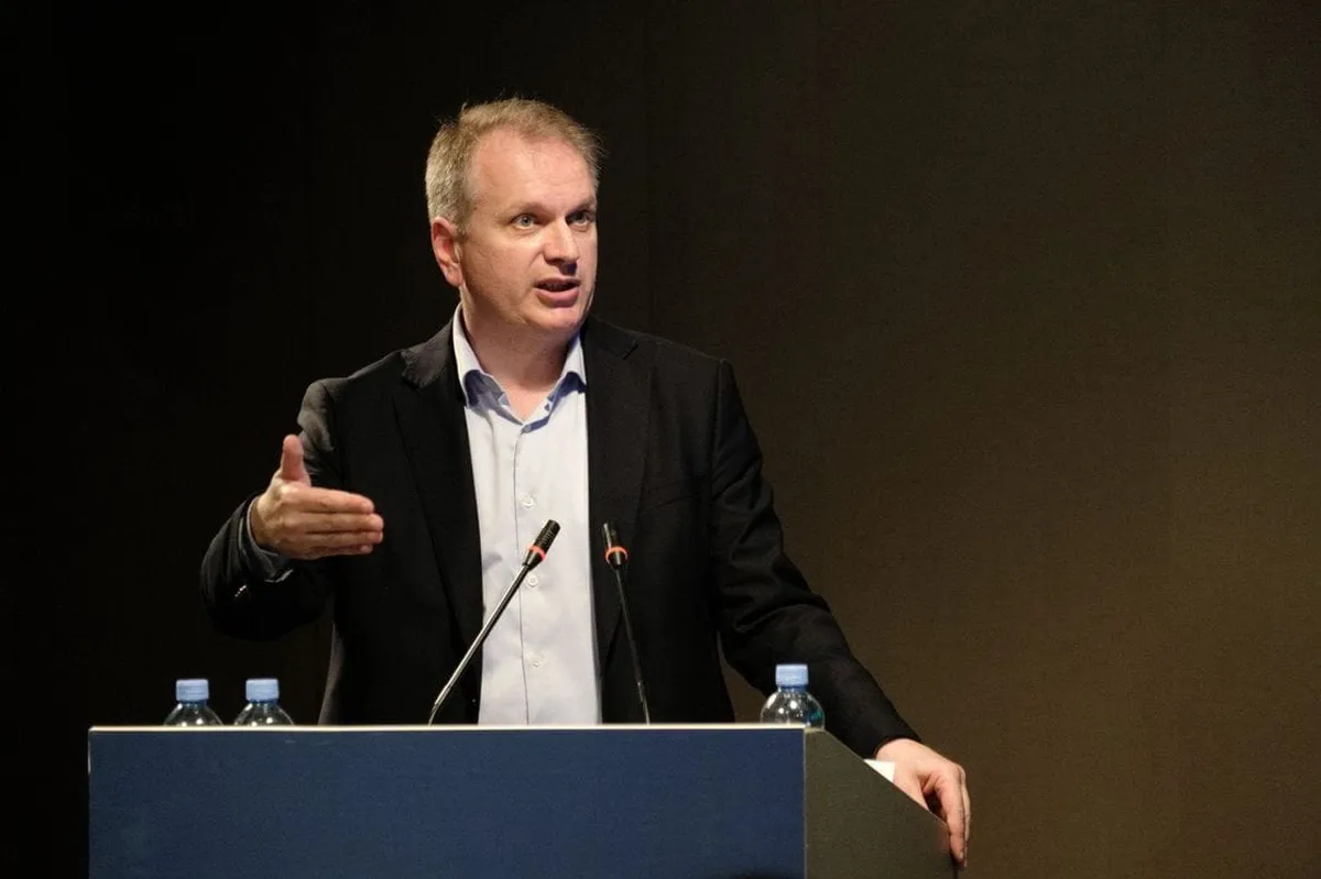 Perić: Izvršna vlast u Podgorici želi da zabrani konsultacije sa građanima Perić: Izvršna vlast u Podgorici želi da zabrani konsultacije sa građanima