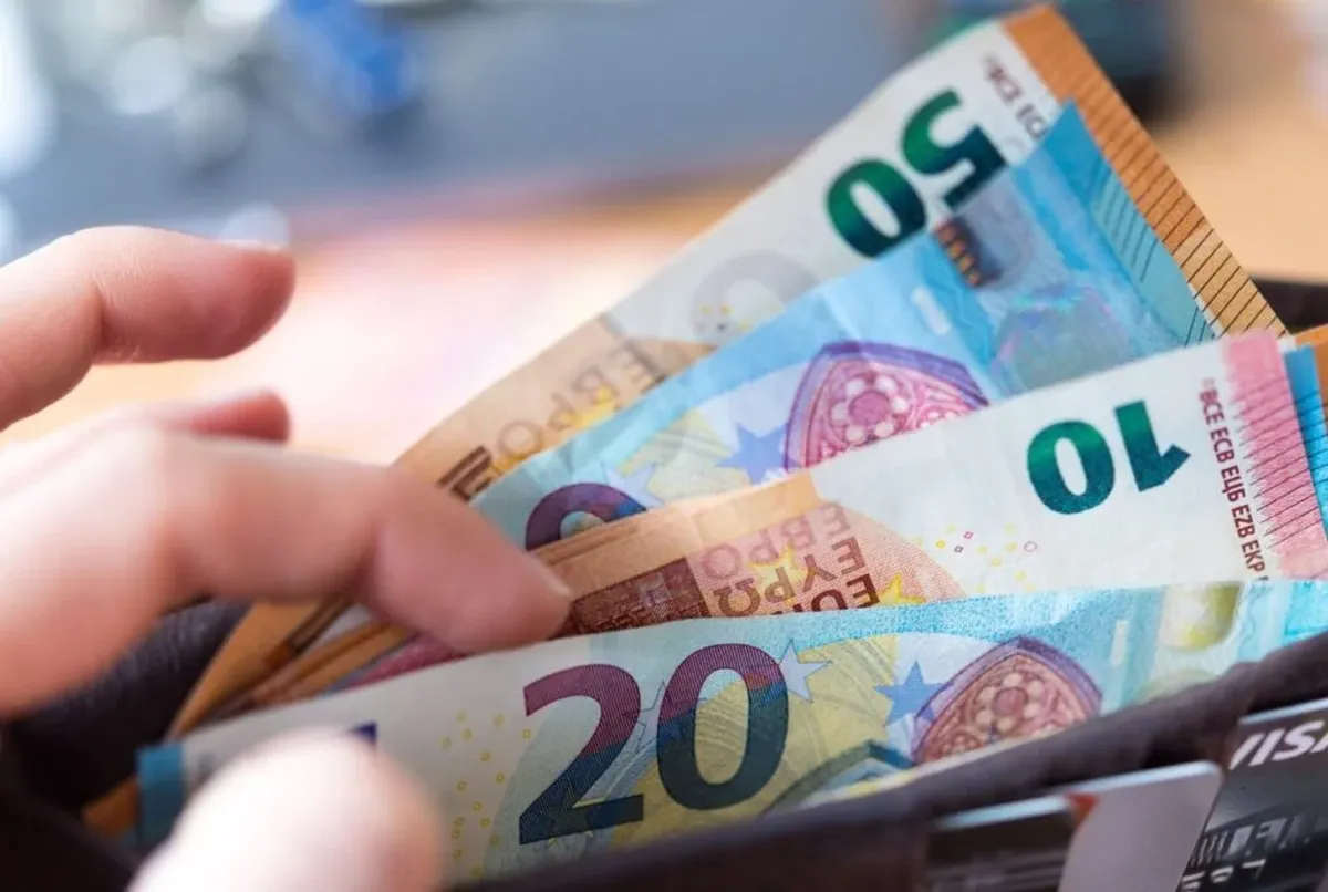 Plate u Crnoj Gori: Tivat na vrhu, Gusinje na začelju Plate u Crnoj Gori: Tivat na vrhu, Gusinje na začelju