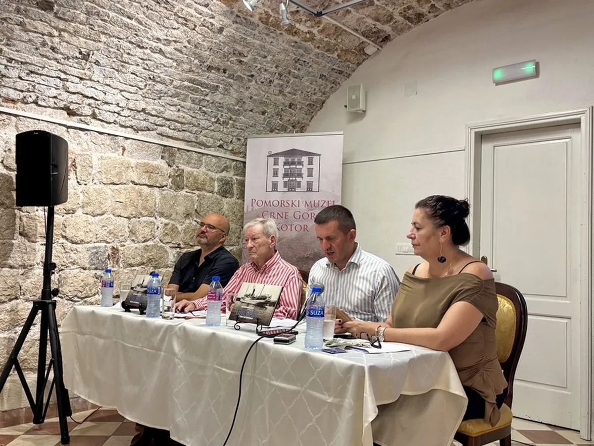 Povodom Dana Pomorskog muzeja promovisana publikacija 'Na Balkanskoj pruzi – Lovćenom od Kotora do Konstance' Povodom Dana Pomorskog muzeja promovisana publikacija 'Na Balkanskoj pruzi – Lovćenom od Kotora do Konstance'