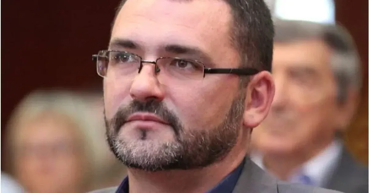 Pseudopolemika Aleka Barovića: Kritika i istorijski kontekst Pseudopolemika Aleka Barovića: Kritika i istorijski kontekst