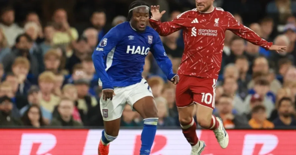Real Madrid motri na vezistu Liverpula Mekalistera Real Madrid motri na vezistu Liverpula Mekalistera