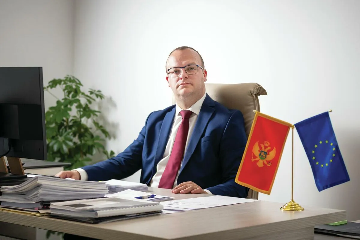 Rmuš više nije angažovan u Ministarstvu ekologije Rmuš više nije angažovan u Ministarstvu ekologije