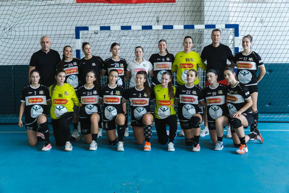 Rukometašice Levalee 2010 osvojile turnir u Tešnju Rukometašice Levalee 2010 osvojile turnir u Tešnju