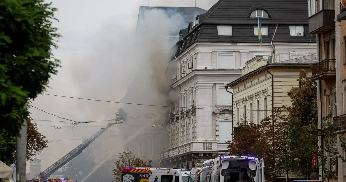 Ruski dron pogodio sjedište ukrajinske tajne službe u Kijevu, Zelenski najavio odmazdu