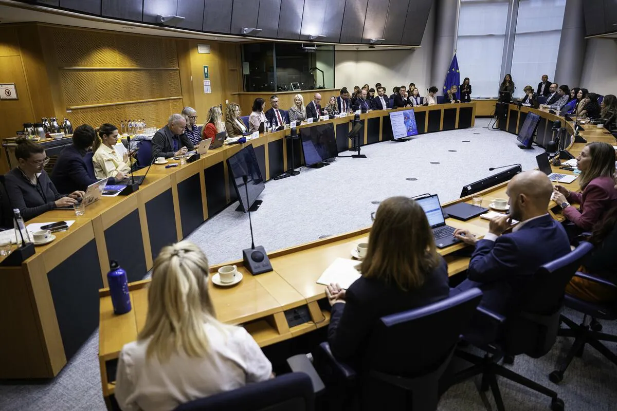 Šarec: Zapadni Balkan je izložen stranim uticajima, EU mora primiti Crnu Goru Šarec: Zapadni Balkan je izložen stranim uticajima, EU mora primiti Crnu Goru
