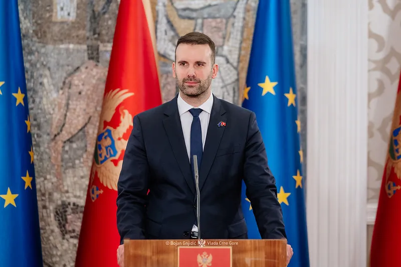 Spajić: Crna Gora jača Mornaricu i pomorsku bezbjednost Spajić: Crna Gora jača Mornaricu i pomorsku bezbjednost