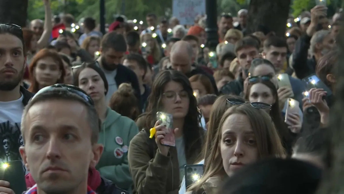 Studenti opštine Knić preuzimaju aktivnu ulogu u izbornoj kampanji Studenti opštine Knić preuzimaju aktivnu ulogu u izbornoj kampanji