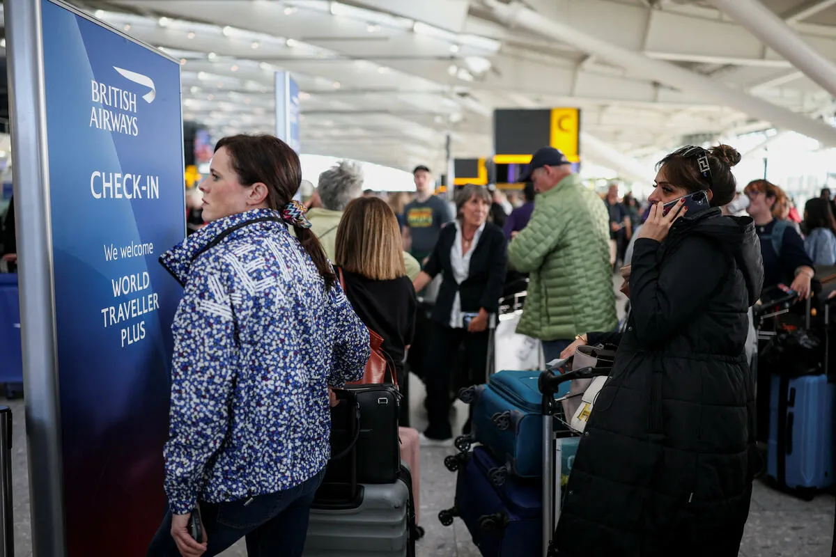 Tehnički kvar poremetio letove na britanskim aerodromima