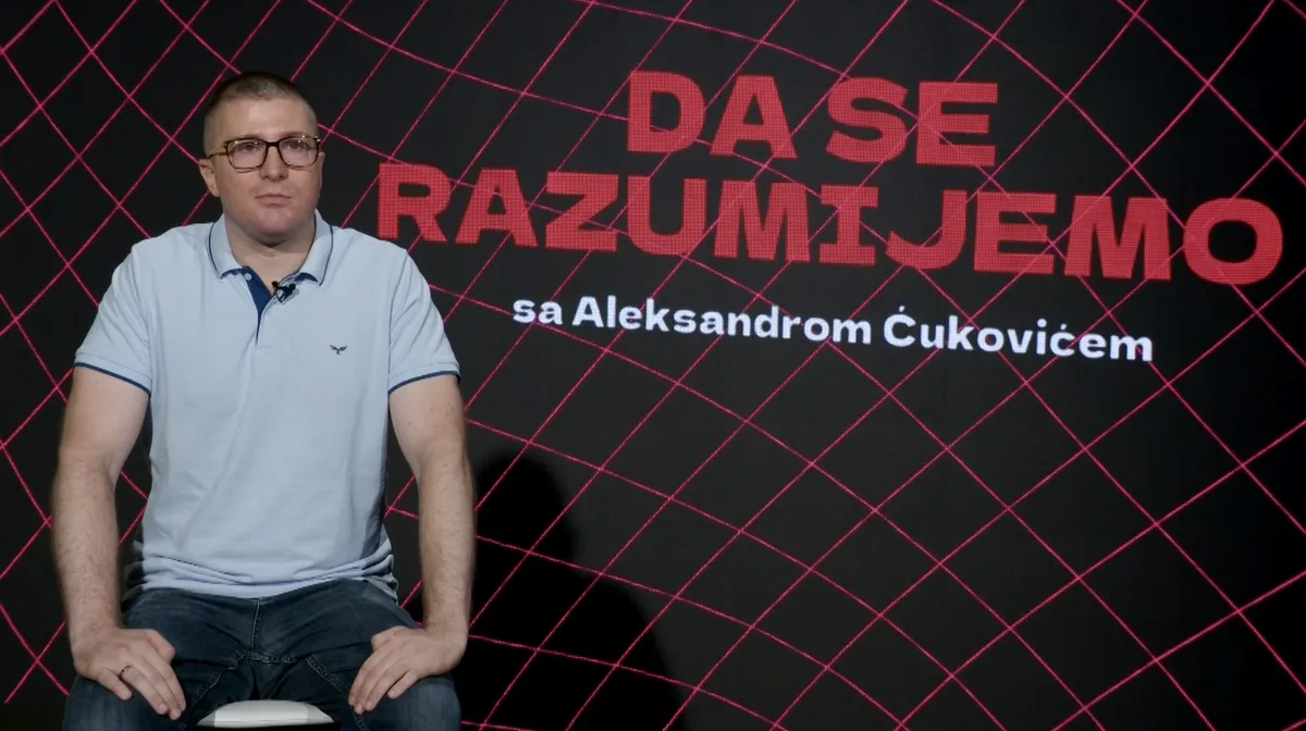 TV kolumna Aleksandra Ćukovića: Da se razumijemo – Prvi crnogorski 'klikbejt' TV kolumna Aleksandra Ćukovića: Da se razumijemo – Prvi crnogorski 'klikbejt'