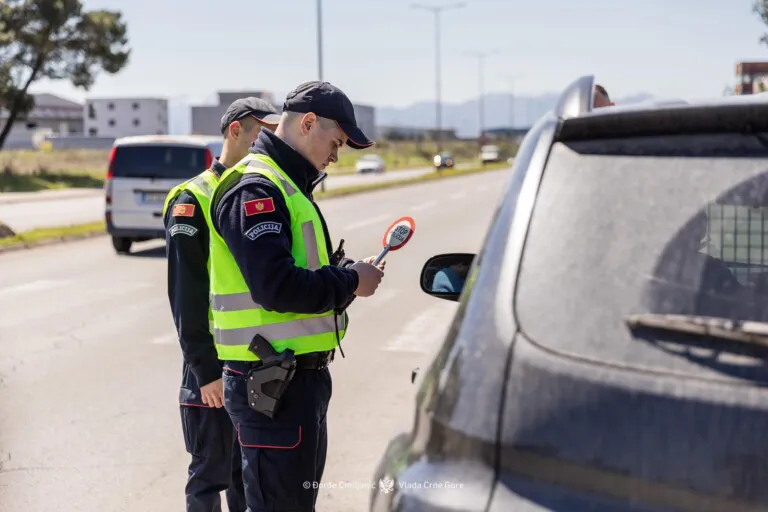 U Crnoj Gori 20 saobraćajnih nezgoda u posljednja 24 sata