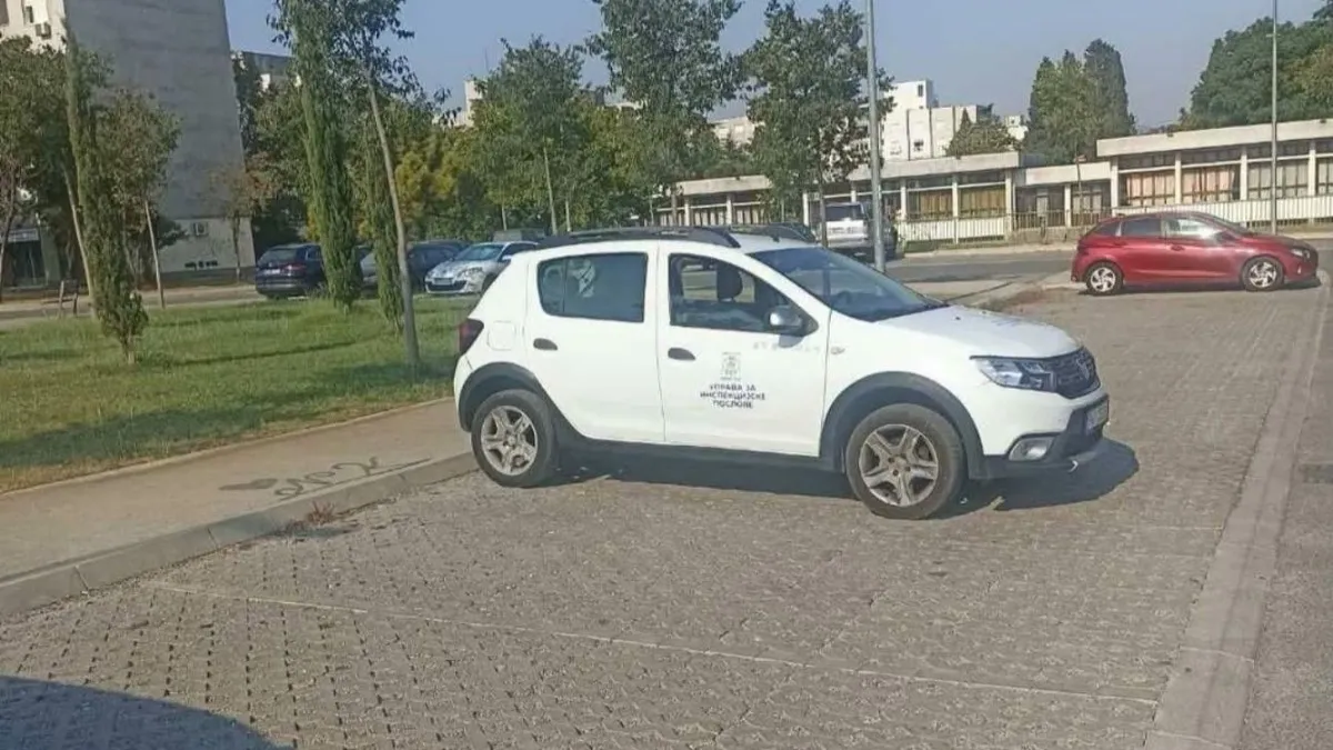 Uklonjen još jedan nelegalni auto-plac na Zabjelu
