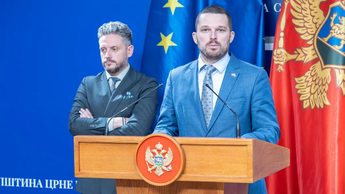 URA predlaže povećanje zarada za vatrogasce, pozivaju poslanike na podršku URA predlaže povećanje zarada za vatrogasce, pozivaju poslanike na podršku