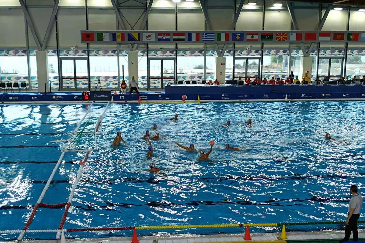 Vaterpolisti Crne Gore potopili Sloveniju i čekaju polufinale Vaterpolisti Crne Gore potopili Sloveniju i čekaju polufinale