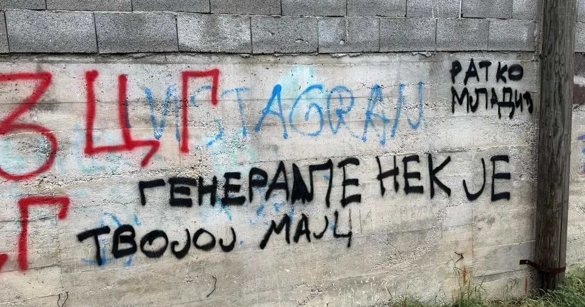 Veličanje ratnog zločinca na zidu poslanice Strujić Harbić