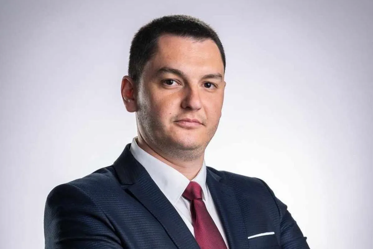 Zakazana sjednica SO Mojkovac za konstatuju prestanka mandata Veska Delića Zakazana sjednica SO Mojkovac za konstatuju prestanka mandata Veska Delića